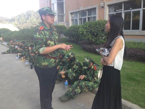 施彬_副本.jpg